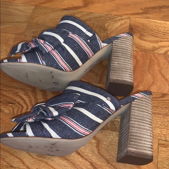 Summer denim stripe sandal! Quick sale - Picture 3 of 4